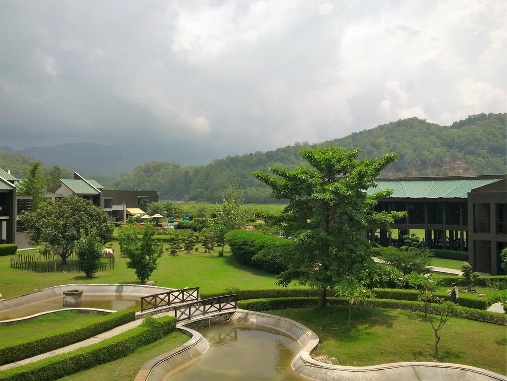 Namah Resort Jim Corbett, A Member Of Radisson Individuals Dhikuli Extérieur photo